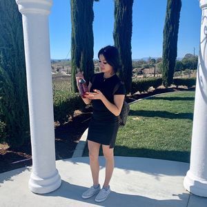 Meet your Posher, Chau